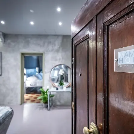 Mama's Guest house *