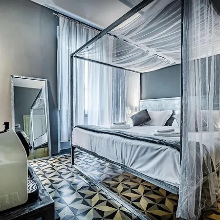 Mama's Guest house *